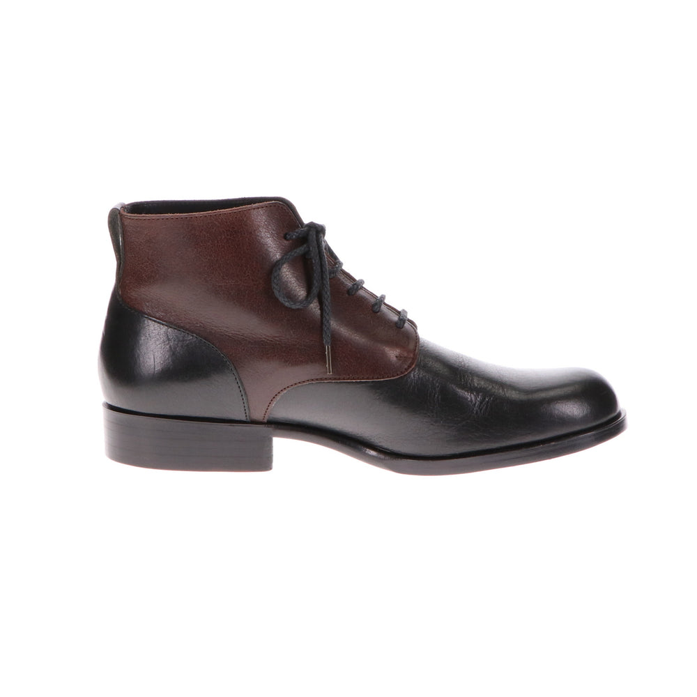 
                  
                    Work Boots
                  
                